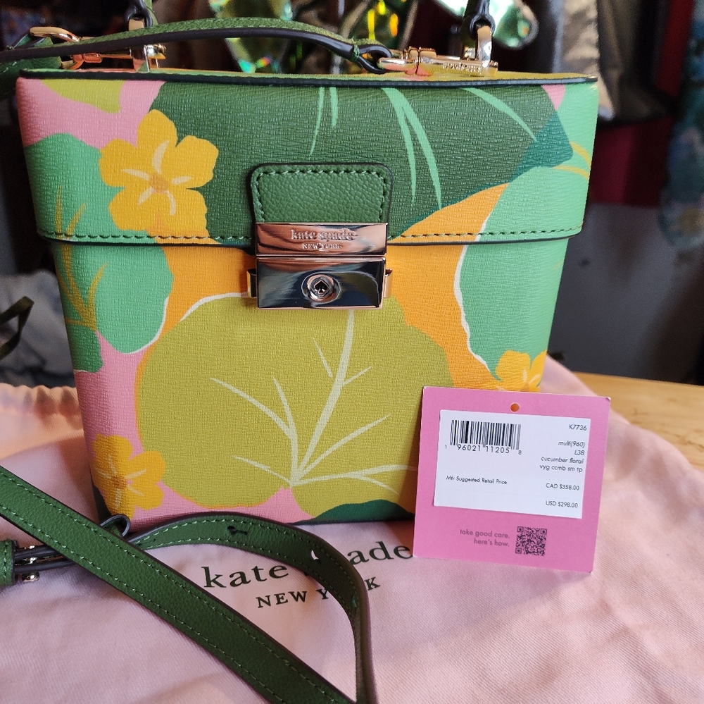Kate Spade NWT Voyage Cucumber Green Floral Women's Bag With Dust Bag